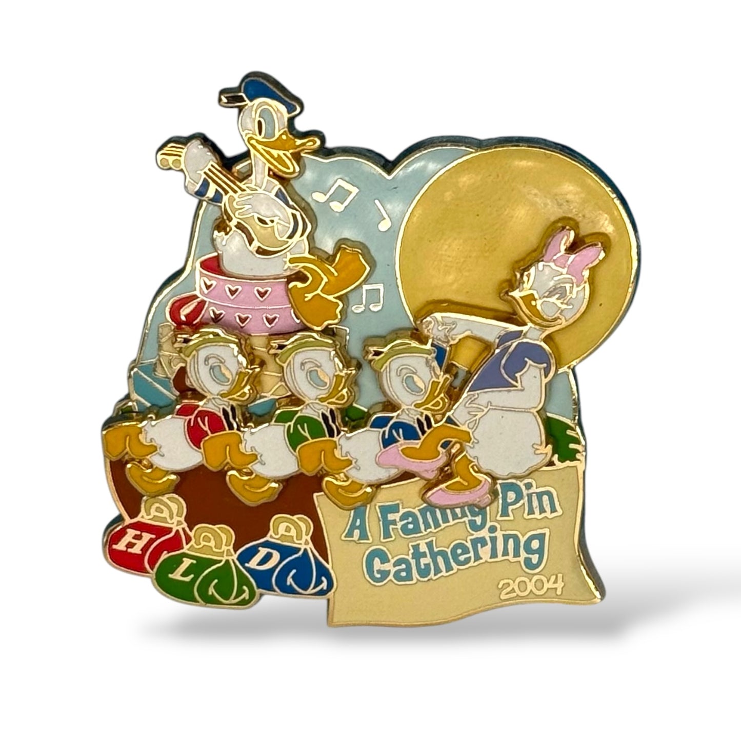 WDW A Family Pin Gathering Donald Makes Music Pin