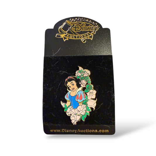 Disney Auctions Among Flowers Snow White Pin