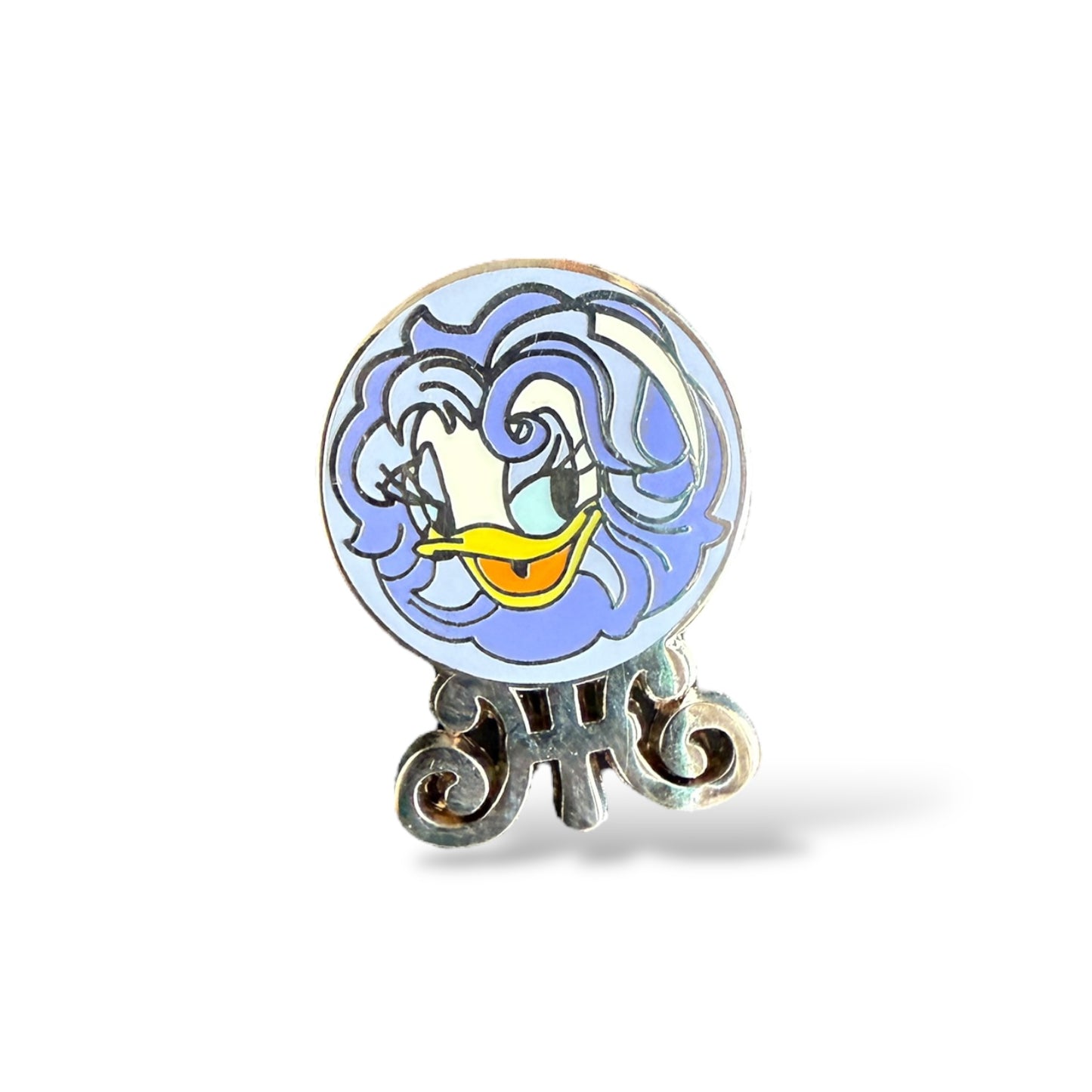 DLR Haunted Mansion Collection 2009 Daisy as Madame Leota Pin