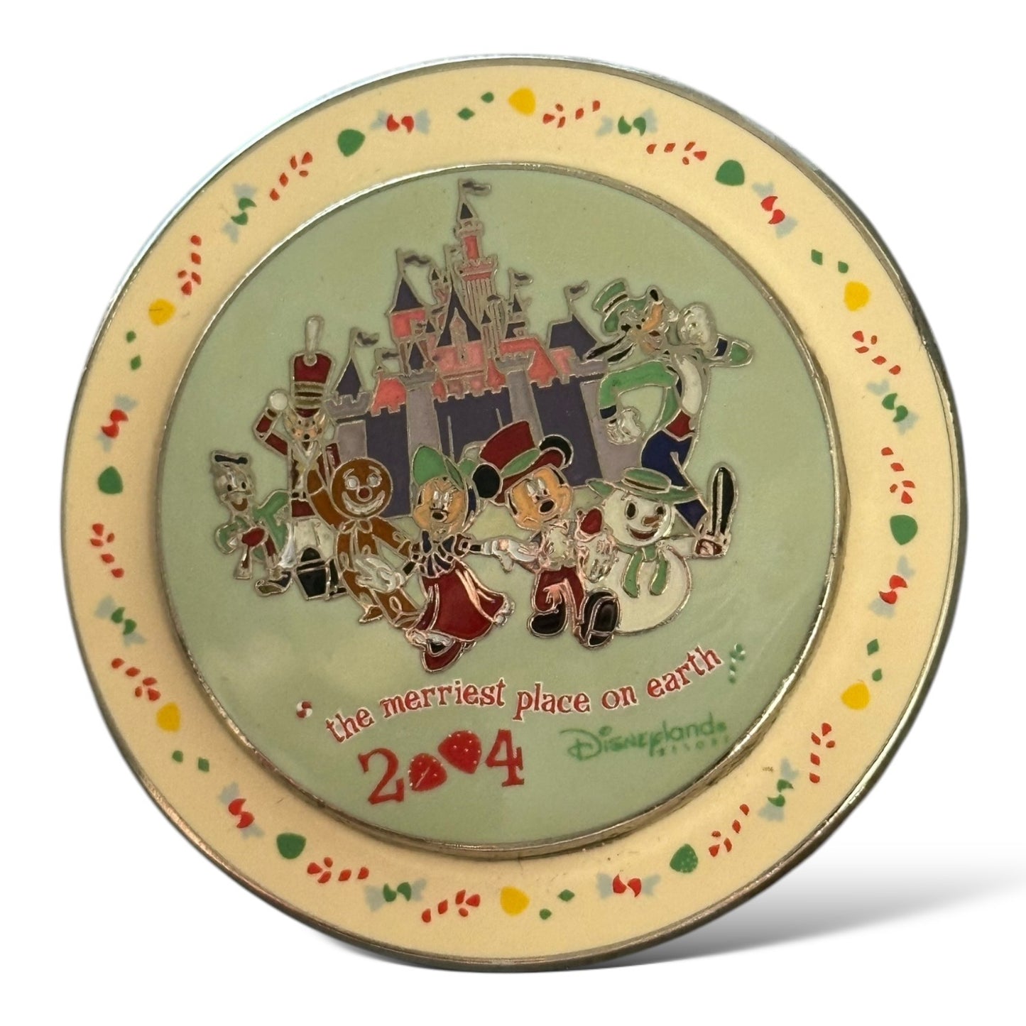 DLR The Merriest Place On Earth 2004 Spinner Pin