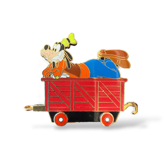 WDW Gold Card Character Train Goofy Boxcar Pin