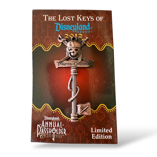 DLR The Lost Keys of Disneyland Pirates of The Caribbean Pin
