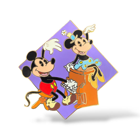 Disney Auctions Classic Mickey Mouse Set Mickey & Minnie Pin