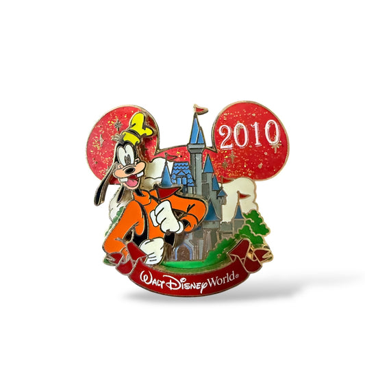 WDW Characters with Cinderella Castle Goofy Pin