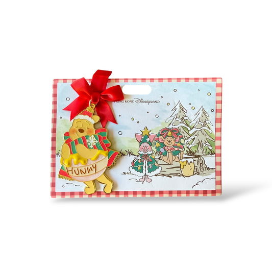 HKDL Winnie the Pooh Dressed as a Hunny Pot Christmas 2025 Jumbo Pin
