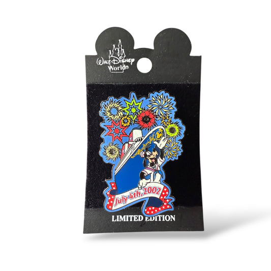DCL Happy July 4th 2002 Goofy Pin