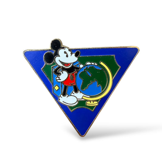 DEC Mickey with Globe EPCOT Teacher Seminar Pin