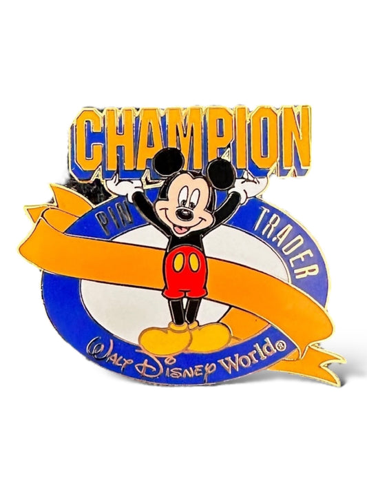 DEC Pin Champion Cast Award Mickey Blue/Orange Pin