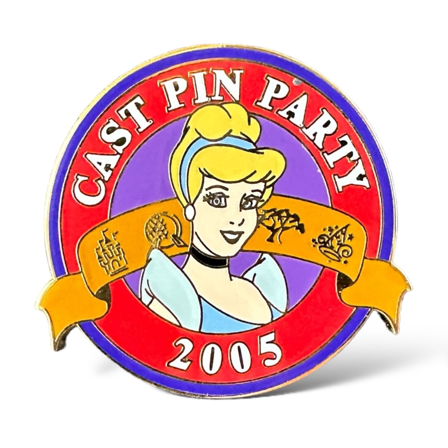 DEC Cast Pin Party Cinderella Pin