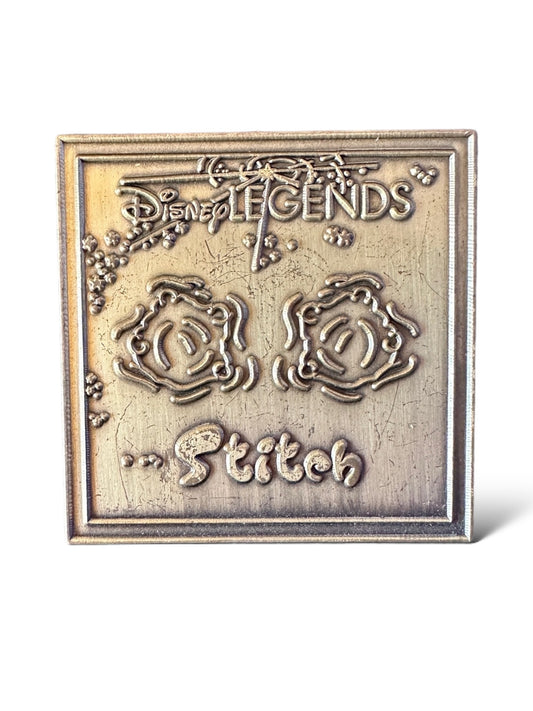 DEC Disney Legend Handprints Stitch Pin