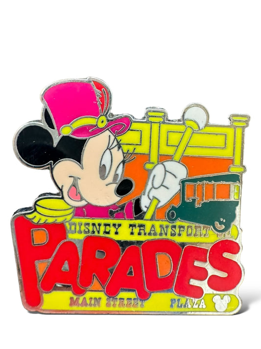 Cast Lanyard Disneyland Hotel Minnie Parades Hidden Mickey Pin