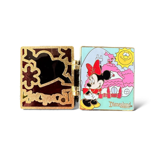 DEC Disneyland Cast Exclusive Stain Glass Attractions Mickey's Toontown Pin