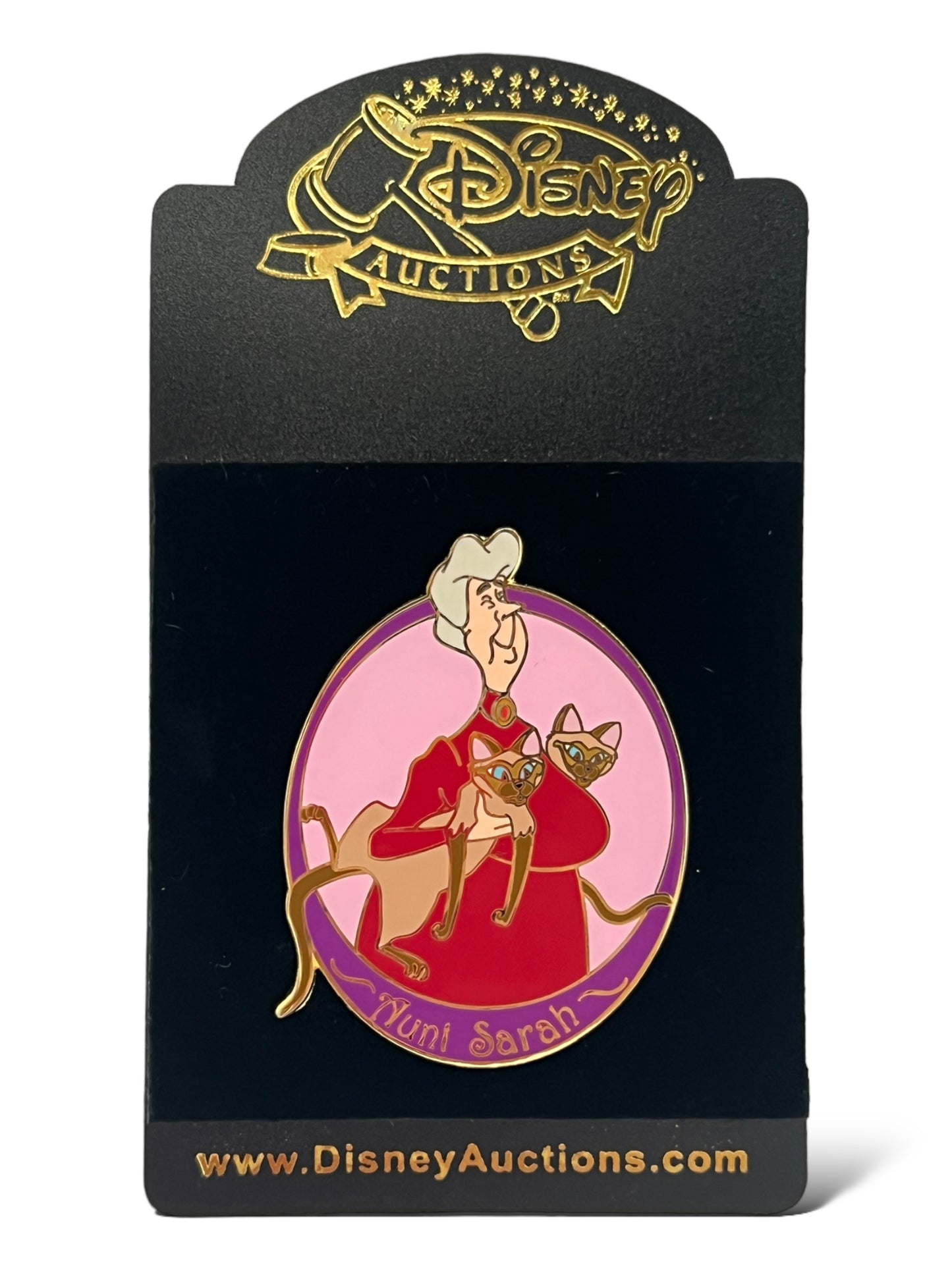 Disney Auctions Aunt Sarah and Si Am Pin