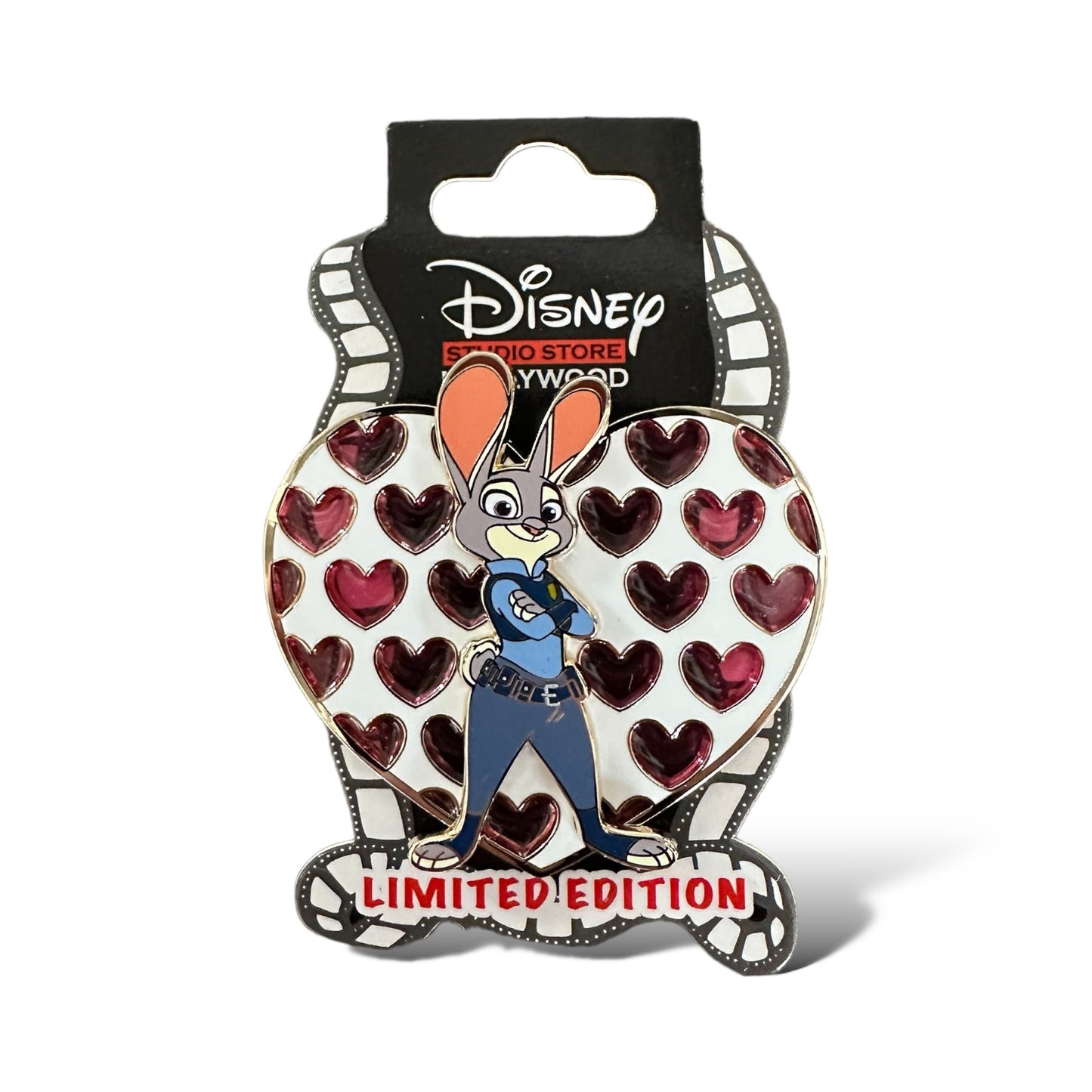 DSSH Valentine's Day Hearts Judy Hopps Pin