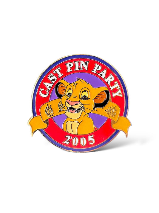 DEC Cast Pin Party Simba Pin