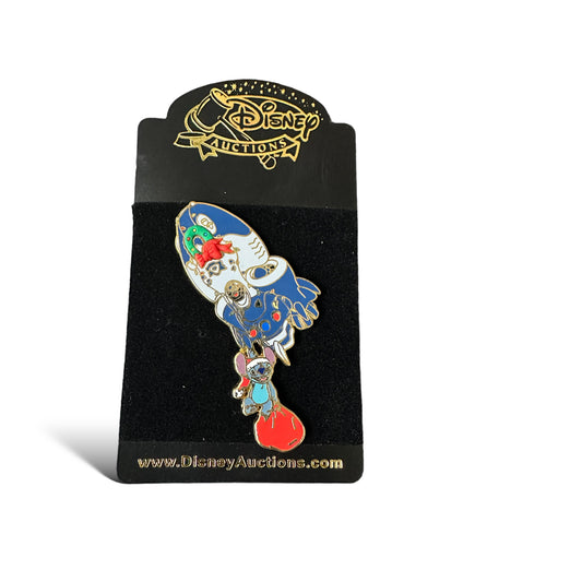 Disney Auctions Home For The Holidays Stitch Pin