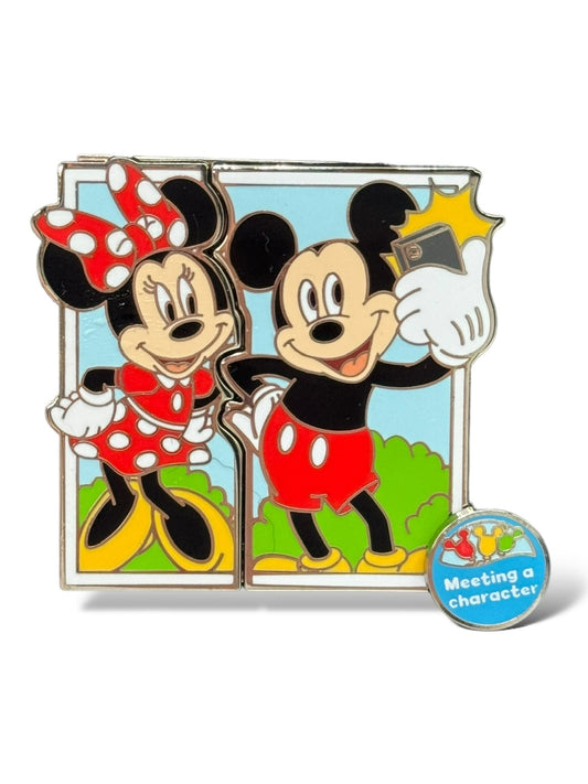 WDW Magic Hap-Pins Magical Experience Meeting a Character Mickey and Minnie Pin