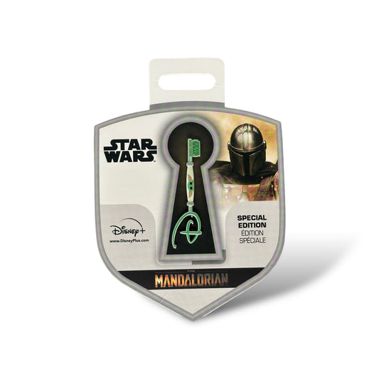 Disney Store Star Wars The Mandalorian Grogu Key Pin