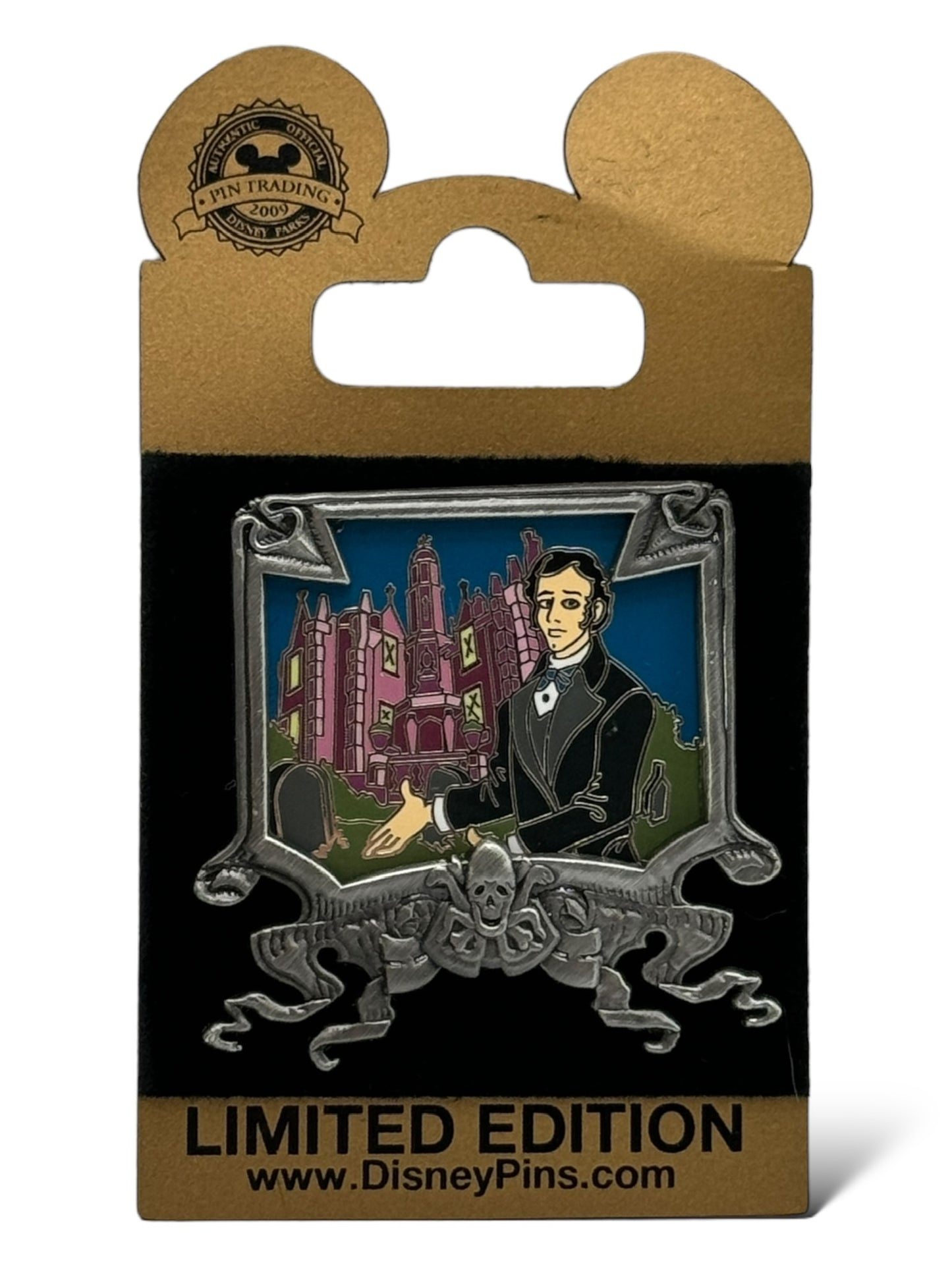 WDW The Haunted Mansion Gold Card Master Gracey Pin