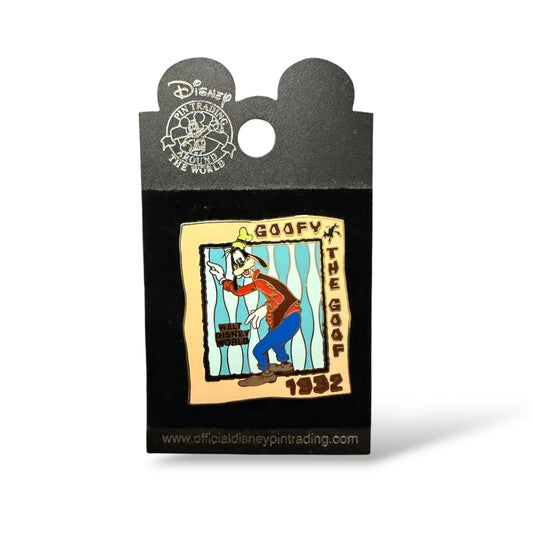 WDW On With The Show 1932 Goofy Pin