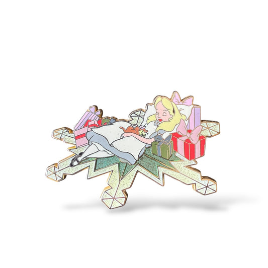 Disney Shopping Alice in Wonderland Snowflake Alice and Dinah Pin