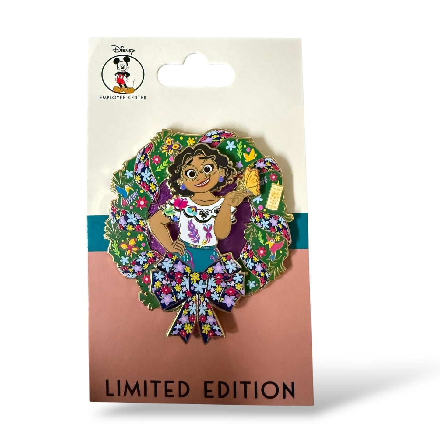 DEC Wreath Mirabel Pin
