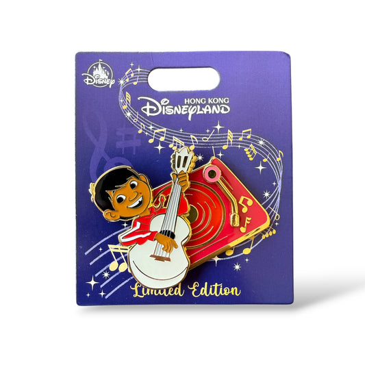 HKDL Vinyl Record Player Series Miguel Pin
