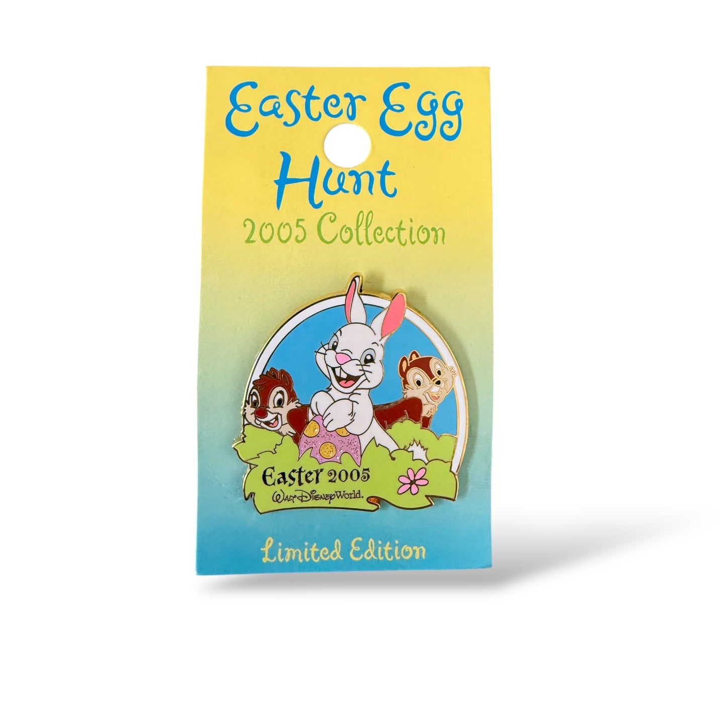 WDW Easter Egg Hunt 2005 Collection Chip n' Dale Pin