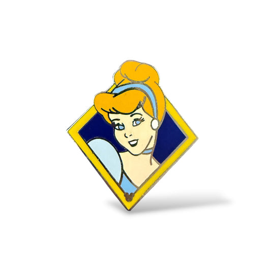 Cast Lanyard Classic Characters Cinderella Hidden Mickey Pin