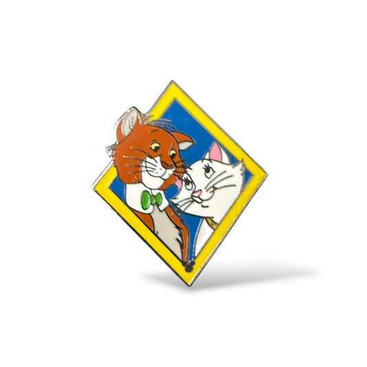 Cast Lanyard Classic Characters Duchess and O'Malley Hidden Mickey Pin