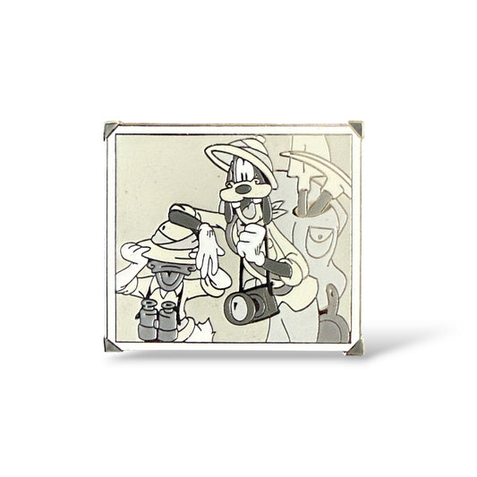 Cast Lanyard Safari Snapshots Goofy and Donald Hidden Mickey Pin