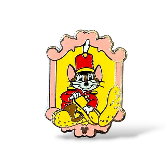 Cast Lanyard Dumbo and Friends Timothy Mouse Hidden Mickey Pin