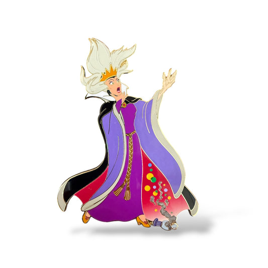 WDI Villains Jumbos Evil Queen Peddler's Disguise Pin