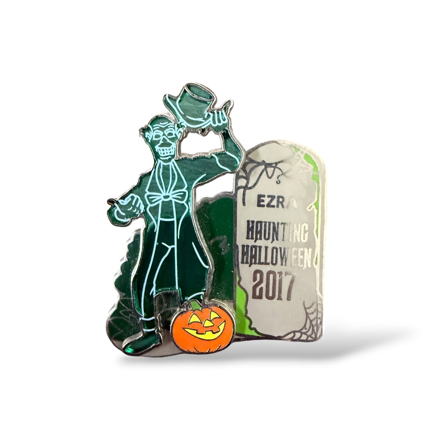 DLR Haunting Halloween 2017 Hitchhiking Ghost Tombstone Erza Pin