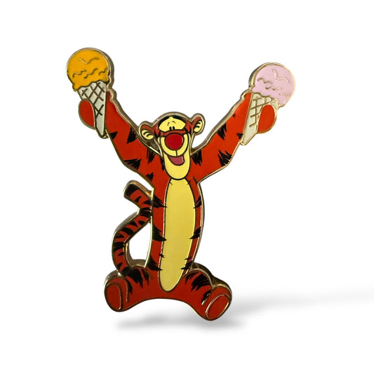 DSSH Pin Trader Delight Tigger Two Hands Pin