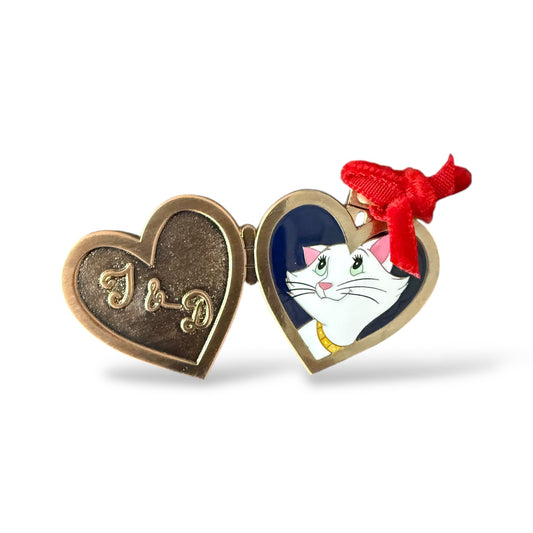 DSSH Disney Love Lockets Series Duchess Pin
