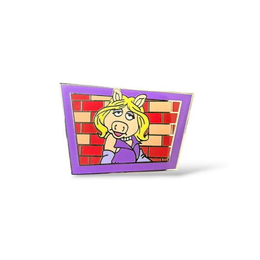 Disney Parks The Muppets Mystery Miss Piggy Pin