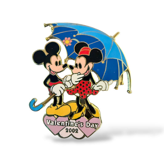 Artist Proof Disney Auctions Valentine's Day 2002 Mickey and Minnie Umbrella Gold Metal Pin