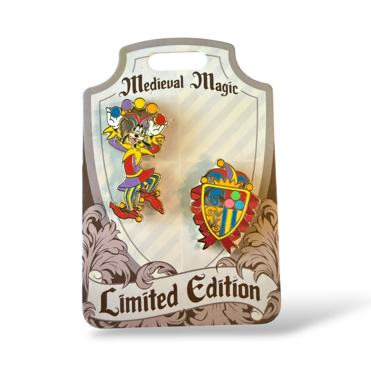 DLR Medieval Magic Goofy Pin Set