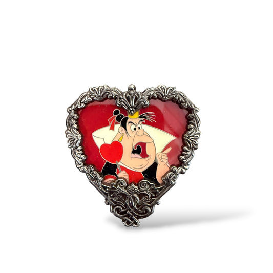 DSSH Villain Frames Queen of Hearts Pin