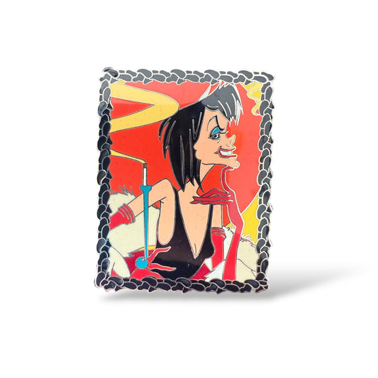 DLR Disney Villains Cruella de Vil Pin