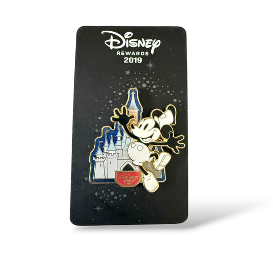 Disney Chase Visa Cardmember Exclusive The Rewards Are Magic Steamboat Willie Mickey Pin