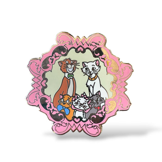 Disney Parks Family Portraits Mystery Aristocats Pin
