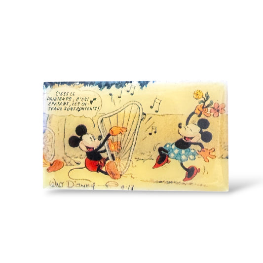 DLRP Mickey and Minnie Springtime Cartoon Pin