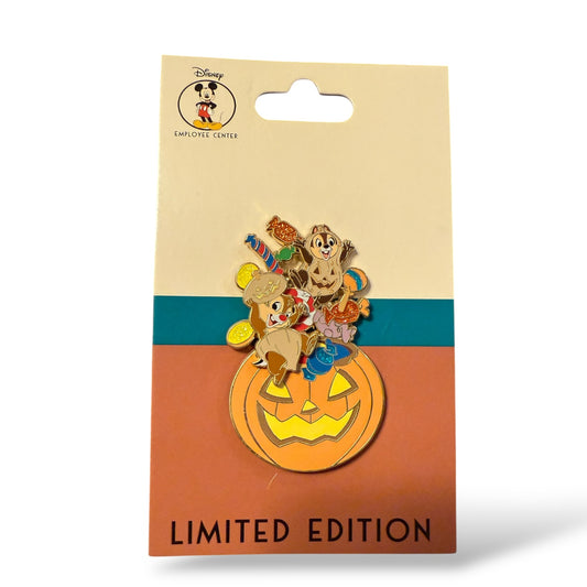 DEC Halloween Chip n' Dale Dressed as Nuts Jack-O-Lantern and Candy Pin