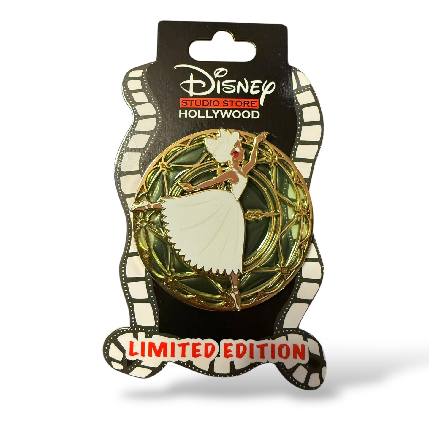 DSSH Nutcracker and the Four Realms Ballerina Pin