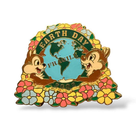 Disney Parks Earth Day 2002 Chip n' Dale Pin