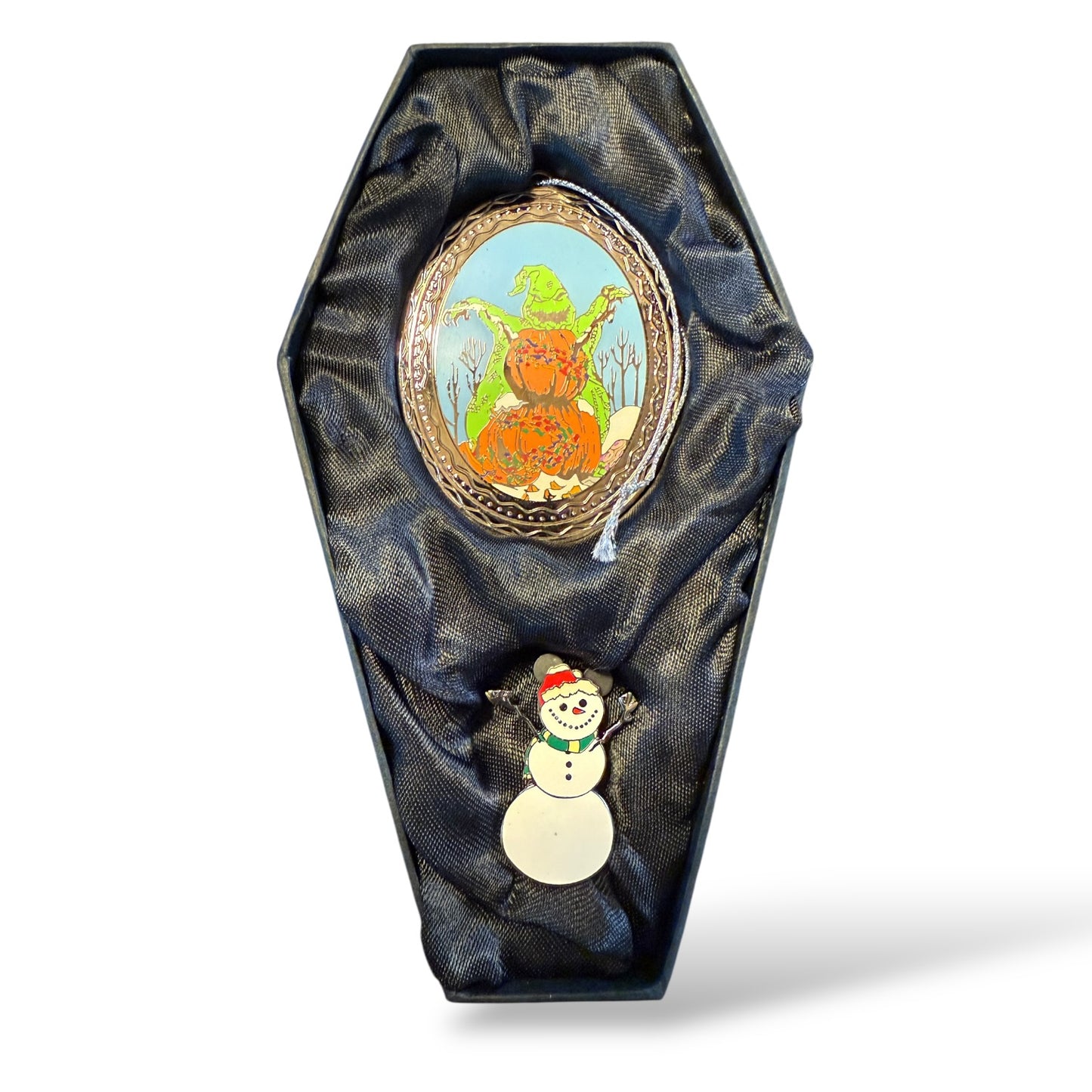DLR Haunted Mansion Holiday 2003 Oogie Boogie Ornament with Snowman Pin Set