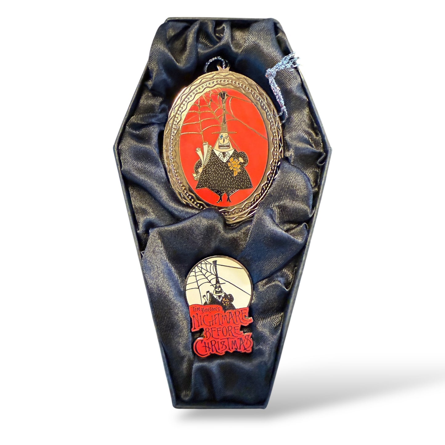 DLR Haunted Mansion Holiday 2003 Mayor Ornament with Pin Set