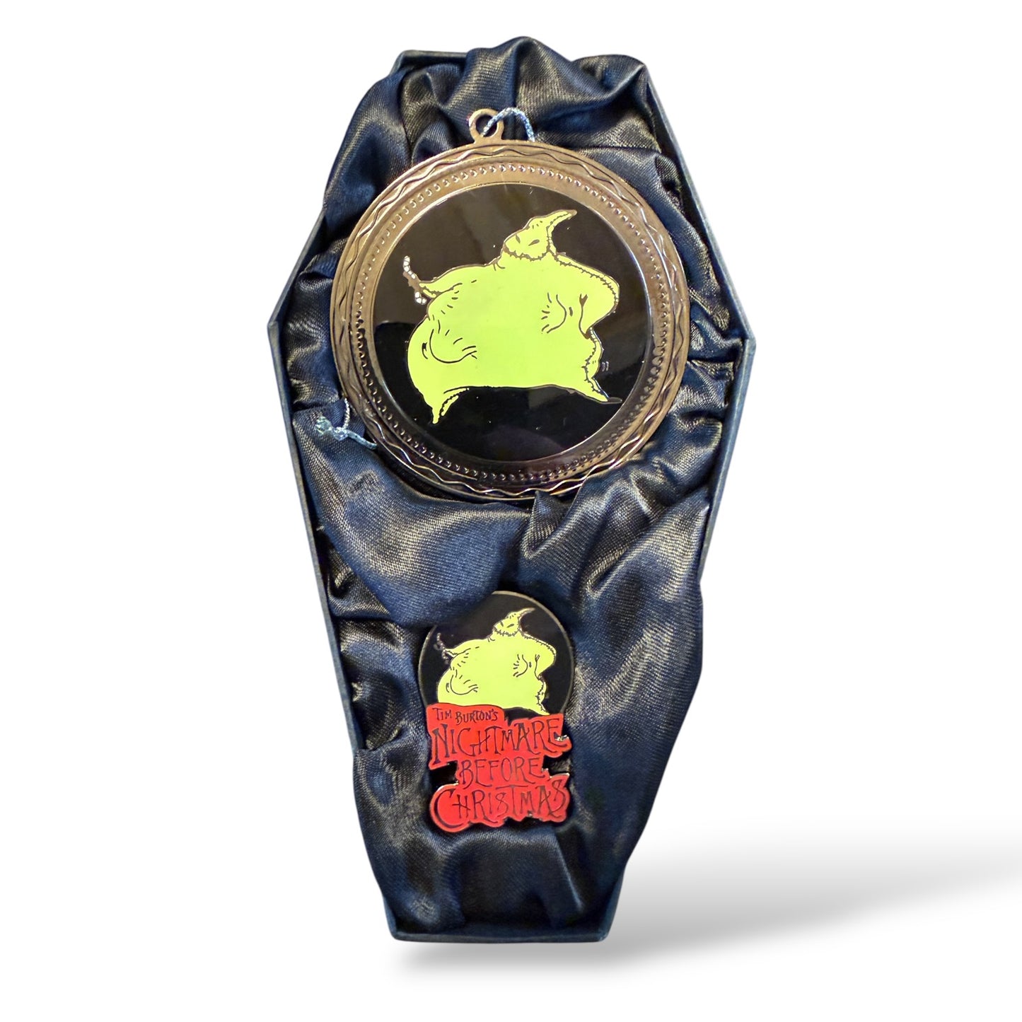 DLR Haunted Mansion Holiday 2003 Oogie Boogie Ornament with Pin Set